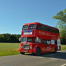 Londonbus_Herz_Road_small-2.jpg  