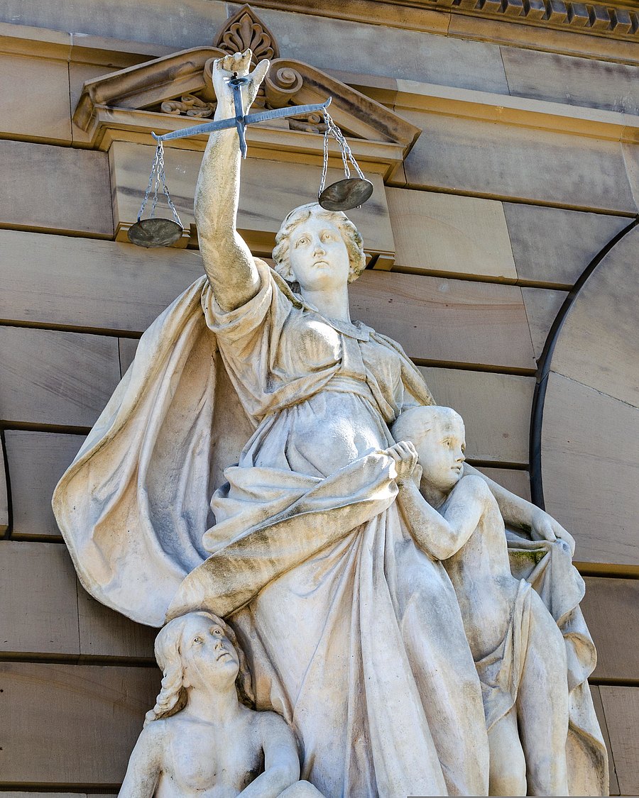 justitia-5341989.jpg