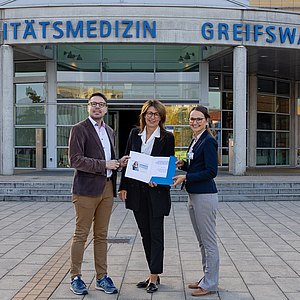 Kooperationsvereinbarung_Pflegewissenschaft_Greifswald-Rostock_quad.jpg  